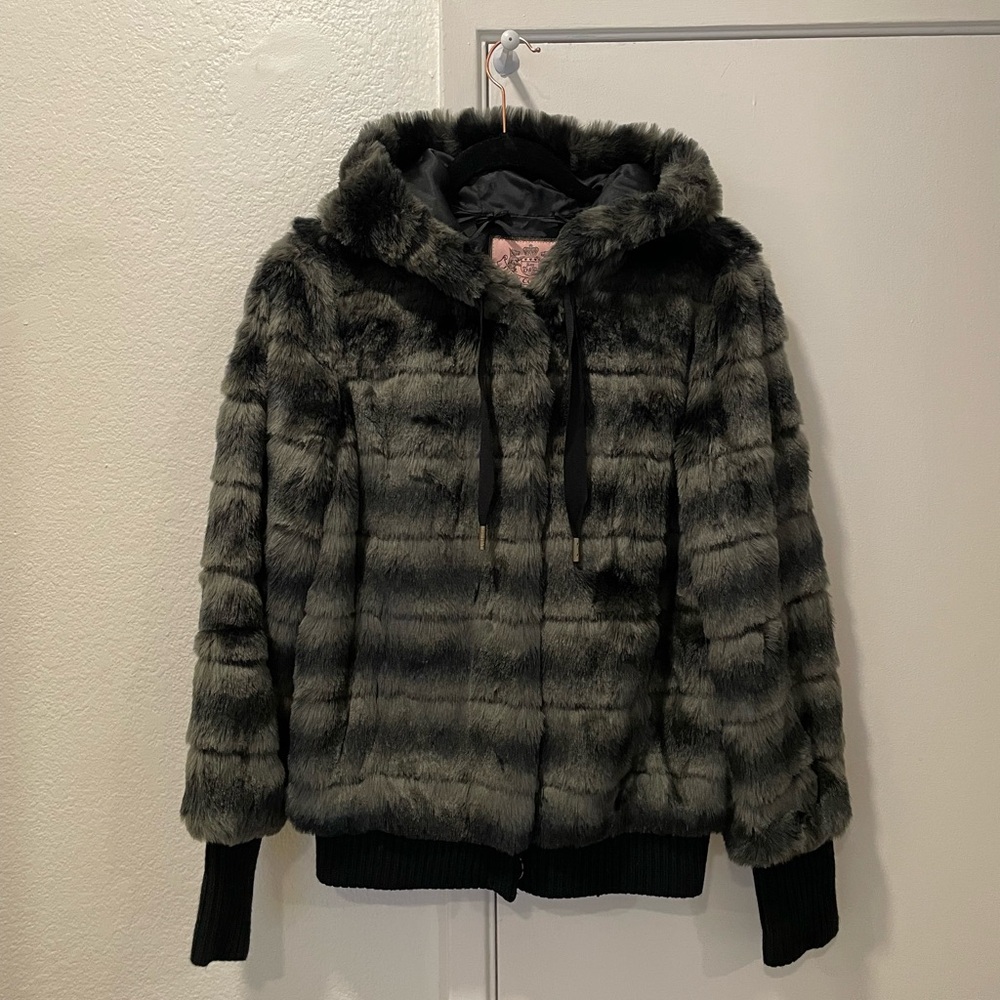 Juicy Couture faux fur women’s bomber jacket